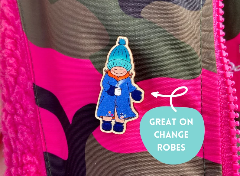 Dryrobe Badge Collector Wooden Pin Badge