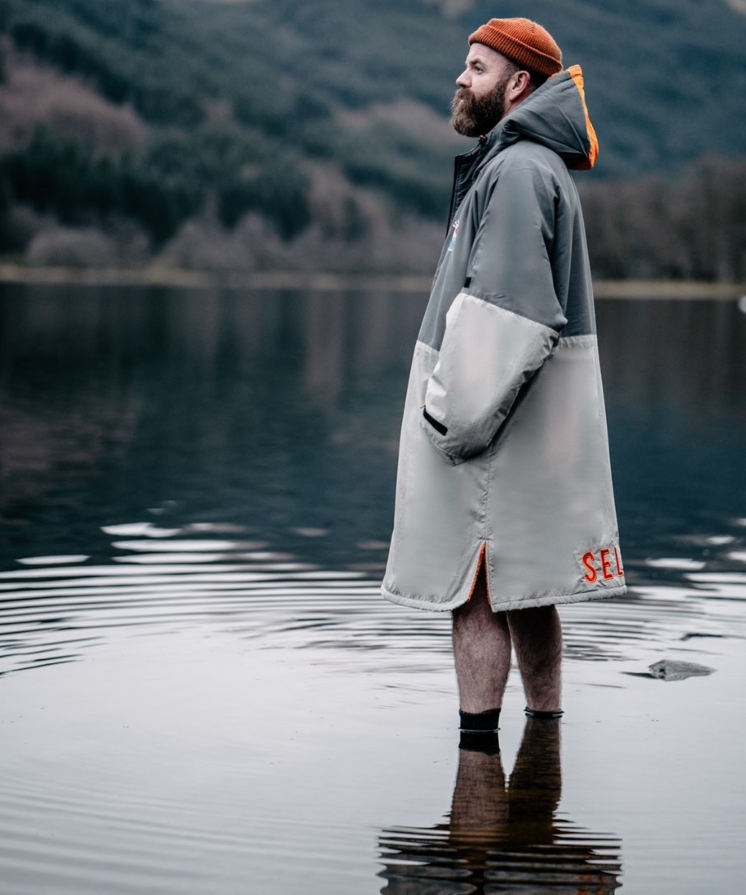 RECYCLED SELKIE ROBE - GREY – Outdoor Swimmer Shop