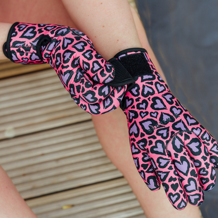 EasyOff™ Swimming Gloves in Cold Cold Heart