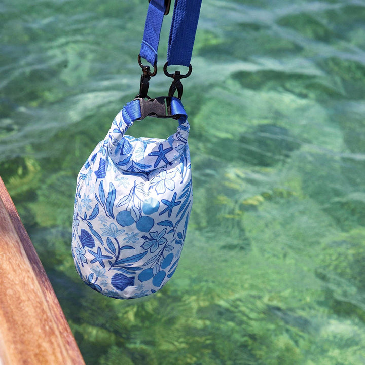 Dock &amp; Bay Small Waterproof Dry Bag, 5L capacity - Wavy Baby
