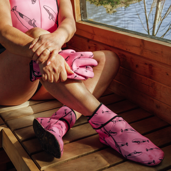 EasyOff™ Swimming Socks in Pink Neon with Kevlar Soles