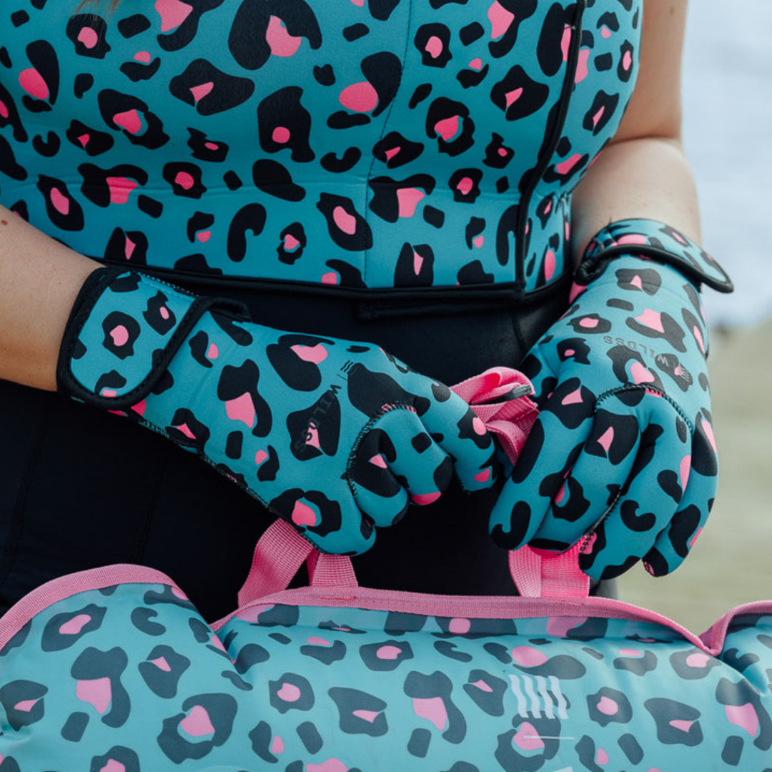 EasyOff™ Swimming Gloves in Leopard