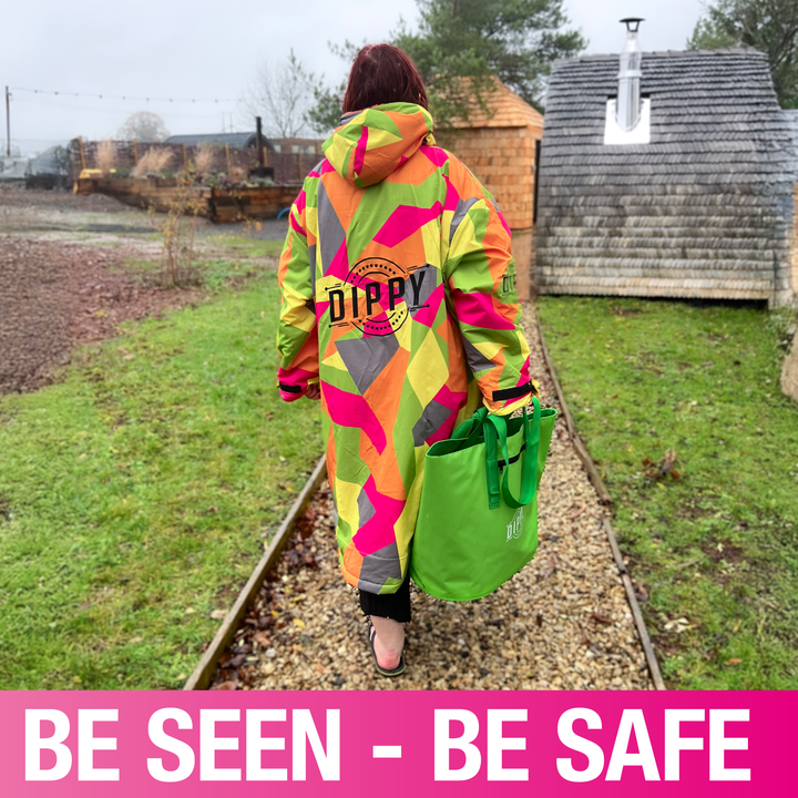 Dippy Geo Waterproof Changing Robe