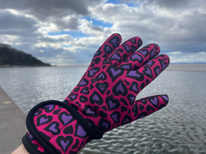 YULEX EasyOff™ Swimming Gloves; Cold Cold Heart