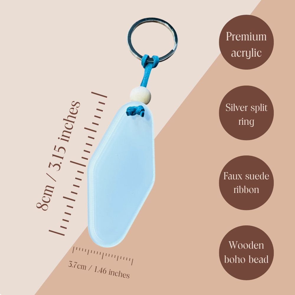 Saltwater Soul Keyring – Retro Motel Style Boho Keychain with Swimmer in the Sea &amp; Sunset Design, Gift for Ocean Lovers &amp; Free Spirits