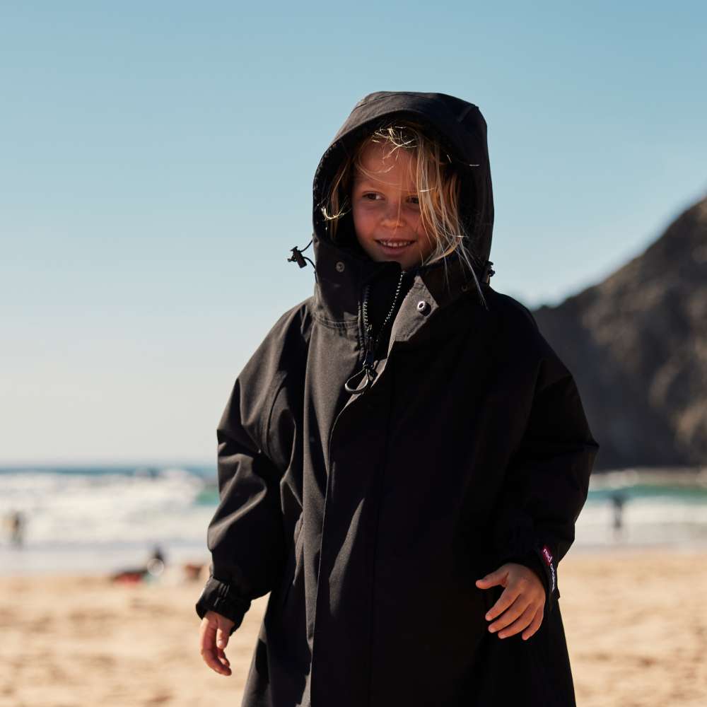 Kids’ Dry Pro Robe - Black – Outdoor Swimmer Shop