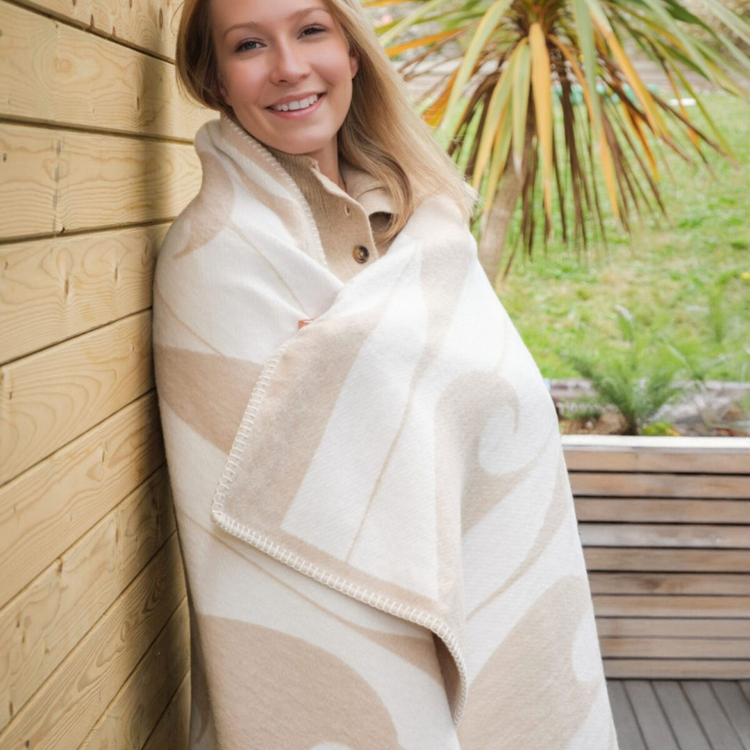 The Sandy Beach Throw – British Made