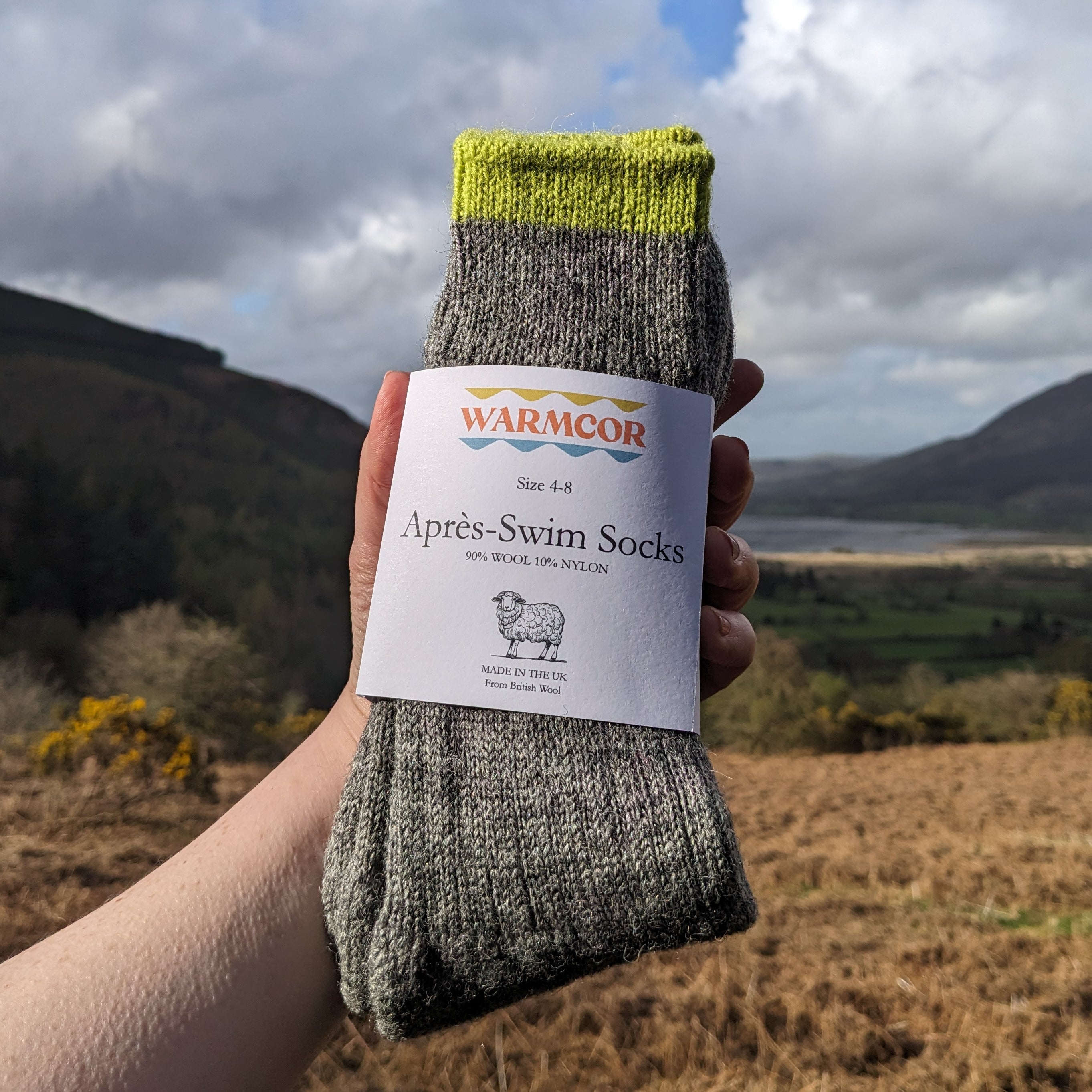 British Wool Socks - Grey with Lime