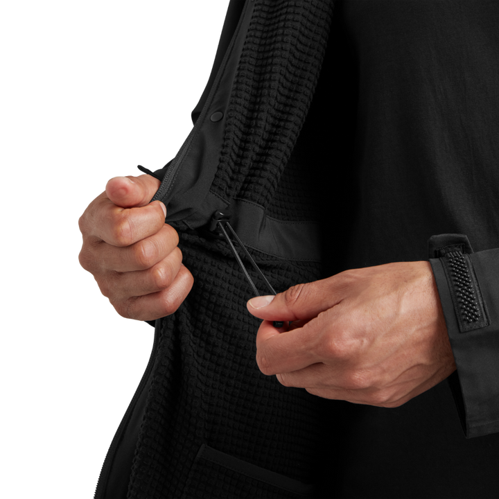 Men's Pursuit Waterproof Lightweight Changing Robe Jacket - Obsidian Black