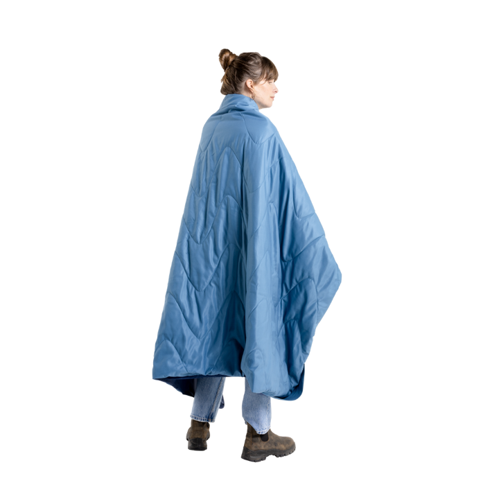 Quilted Lightweight Water-Resistant Adventure Blanket - Ocean Blue