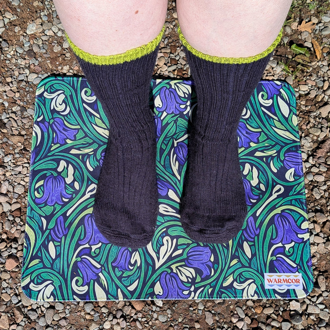 Bluebell &amp; Fern Water-Resistant Outdoor Changing Mat