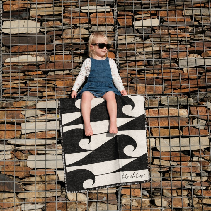 Sennen Cosy Baby Blanket