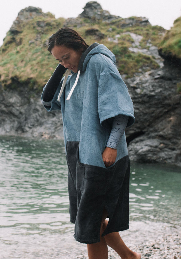 Original Poncho Towel Changing Robe - Mineral Blue / Anthracite Grey