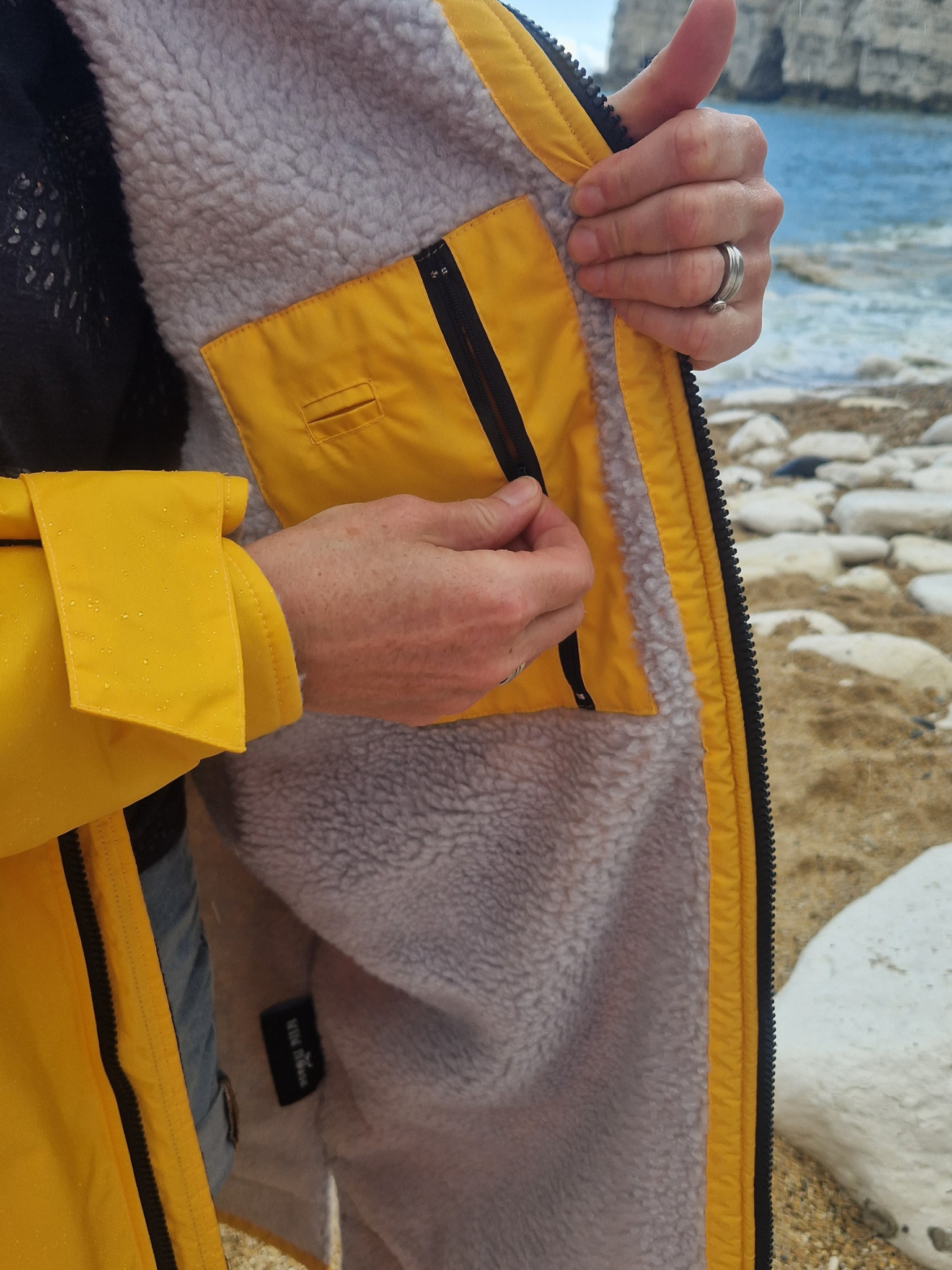 Mango Moose Eco - long sleeve changing robe -  vibrant orange/pale grey