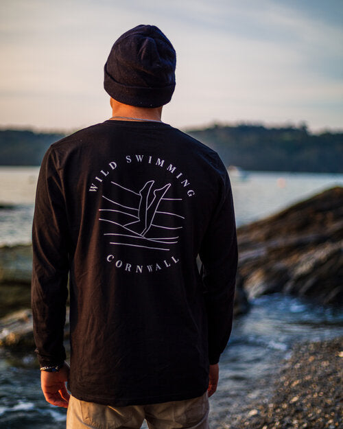 Wild Swimming Cornwall Unisex Black Long-Sleeved Tee