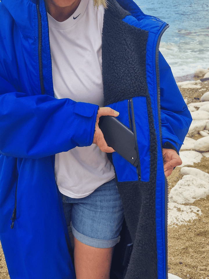 Sapphire Moose Eco - long sleeve changing robe -  electric blue/black