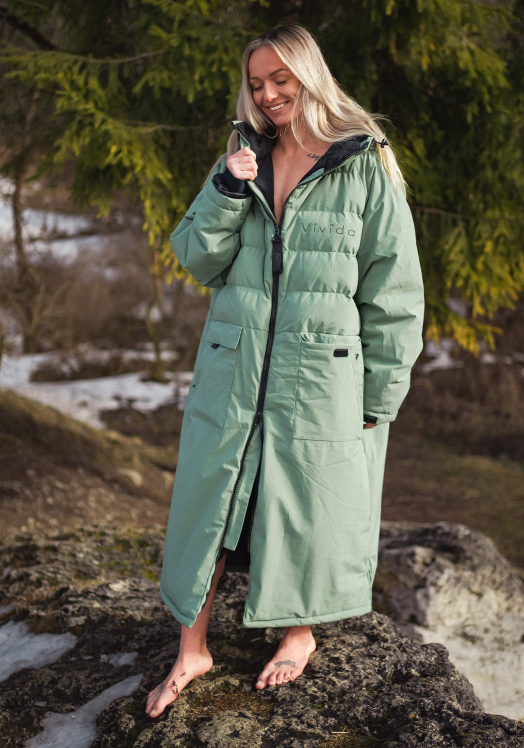 All Weather Puffer Changing Robe in Aventurine Green