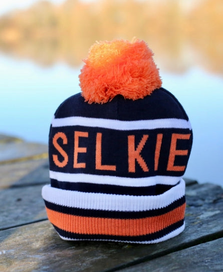BOBBLE HAT - NAVY & ORANGE