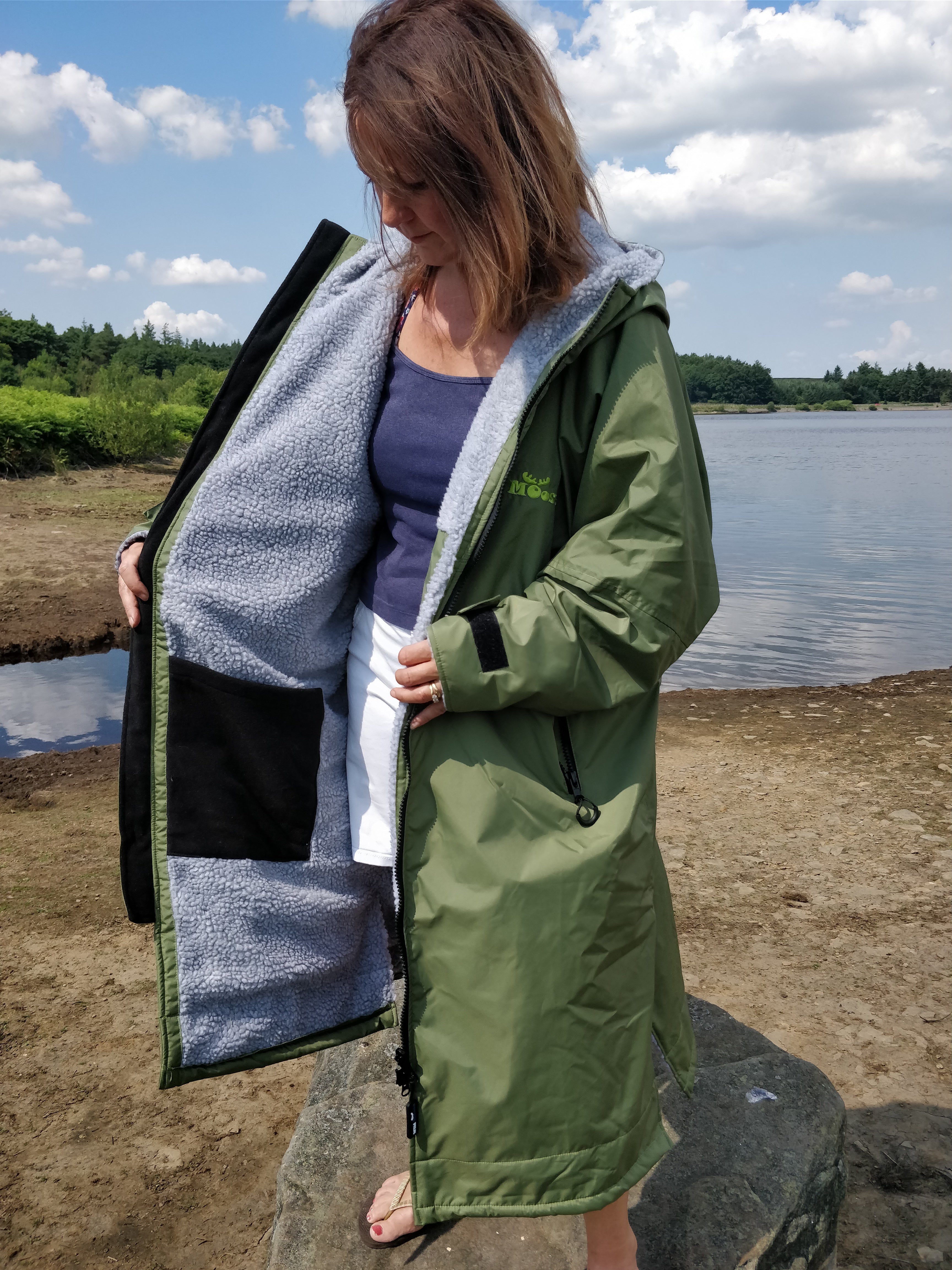 Natural Moose - long sleeve changing robe - moss green/slate grey