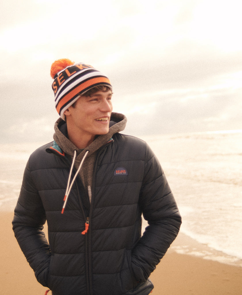 BOBBLE HAT - NAVY & ORANGE
