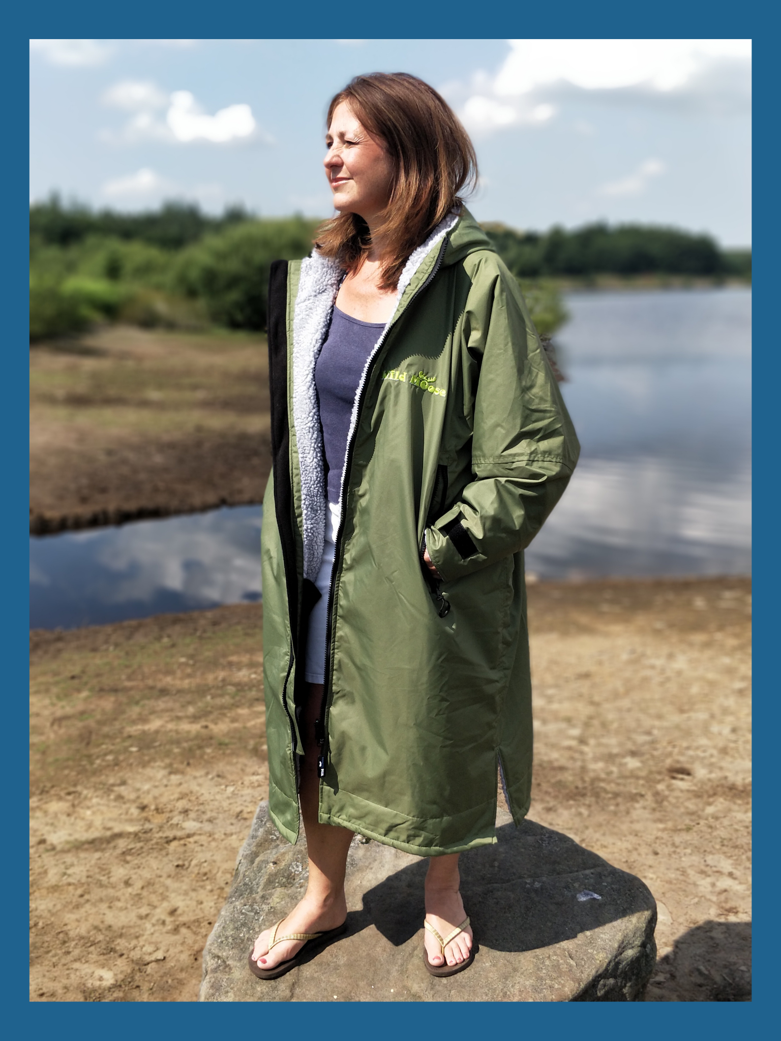 Natural Moose - long sleeve changing robe - moss green/slate grey
