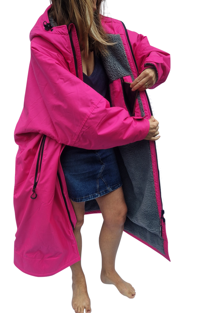 Bloomin' Moose Eco - long sleeve changing robe -  vivid pink/dark grey