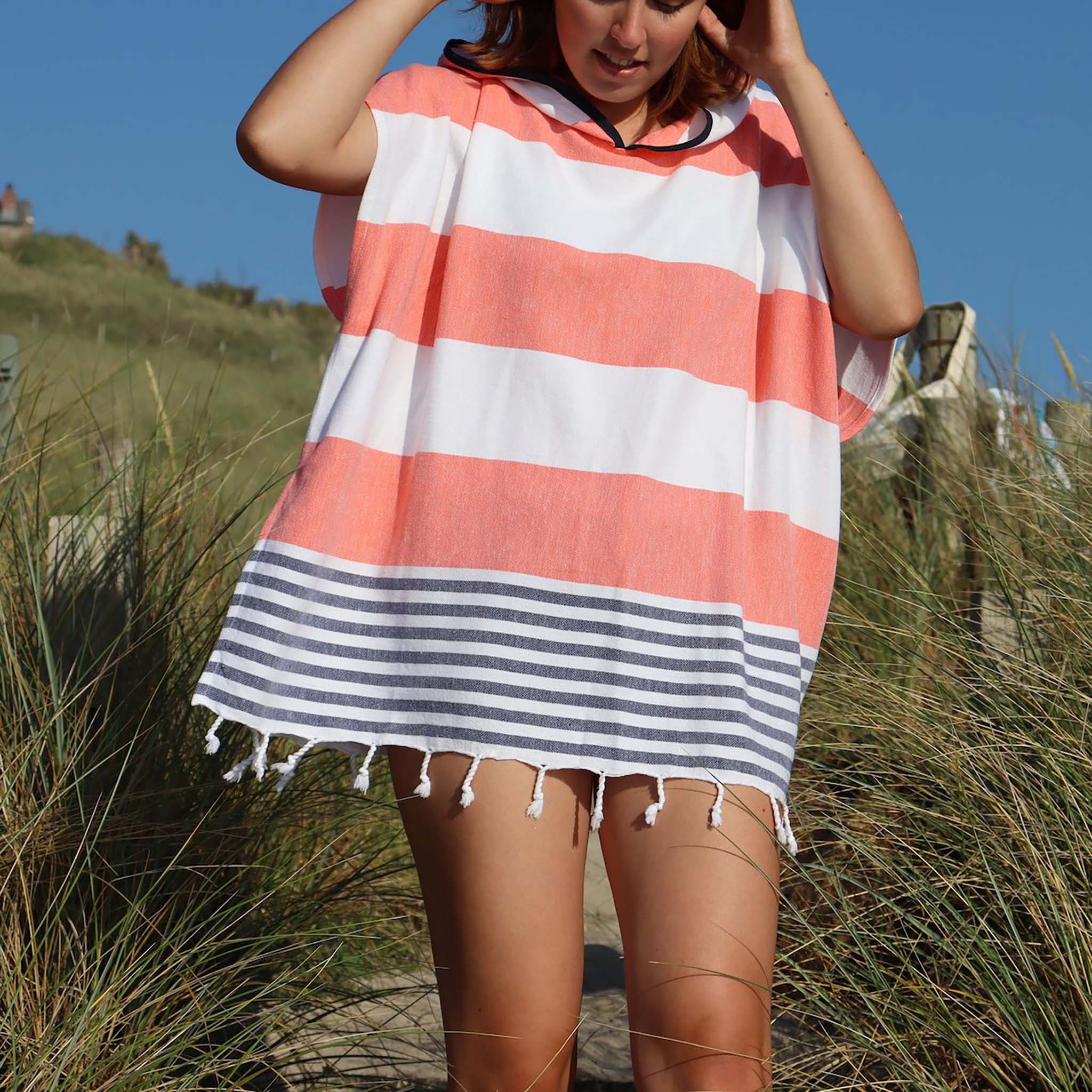 Tides Shortie Poncho